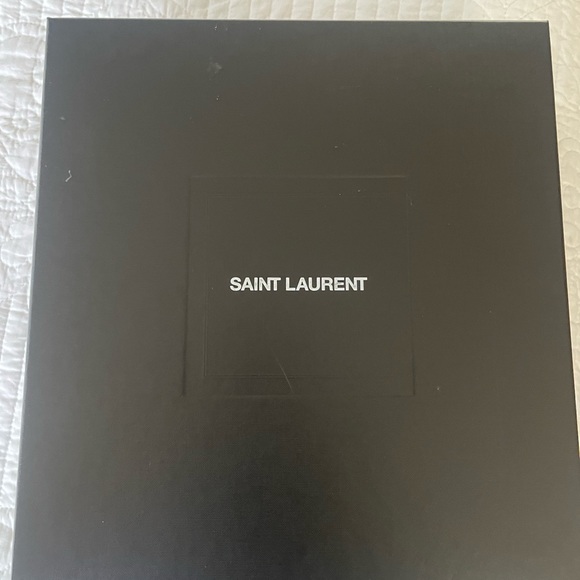 YSL Heel. Cassandra Sandal - Picture 4 of 7